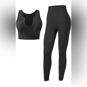 Amazon PINKSAVIOR Yoga Set, Medium